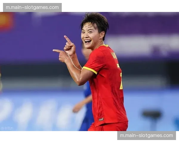 中国女足2-0战胜孟加拉国，王霜世界波张睿建功取开门红